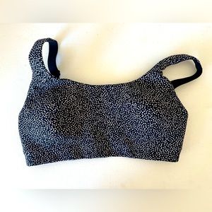 Lululemon In Alignment Bra size 6 C/D